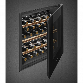 картинка Встраиваемый винный шкаф Smeg CVI129B3 черное стекло Deep Black 