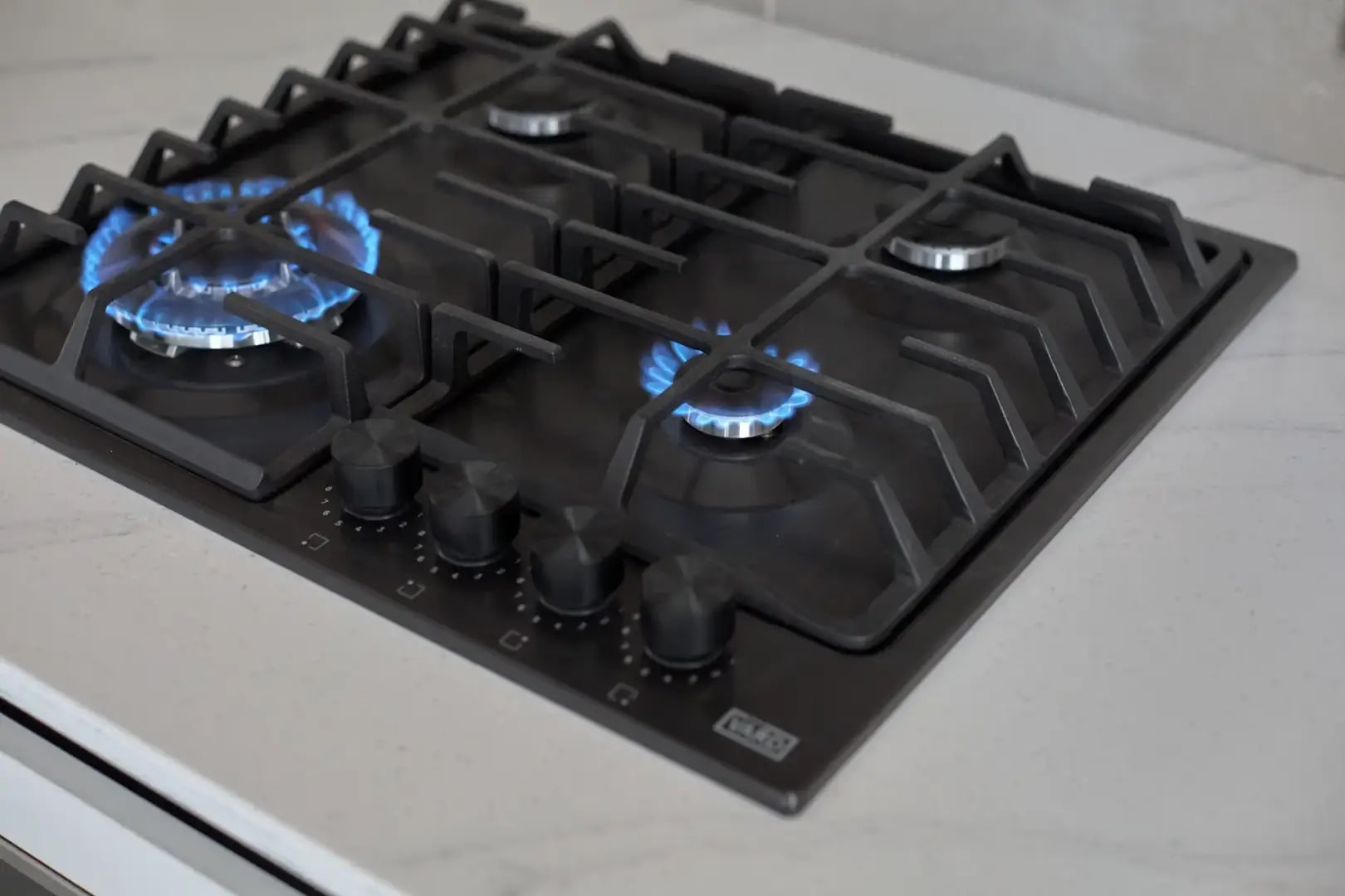 картинка Газовая варочная панель Vard VHGS6434K  картинка Газовая варочная панель Vard VHGS6434K