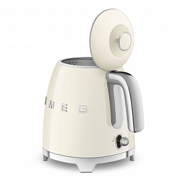 картинка Чайник Smeg KLF05CREU 